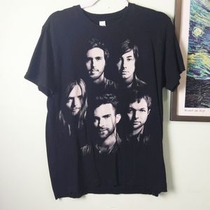 Maroon 5 Band 2010 Tour T-shirt Size Small